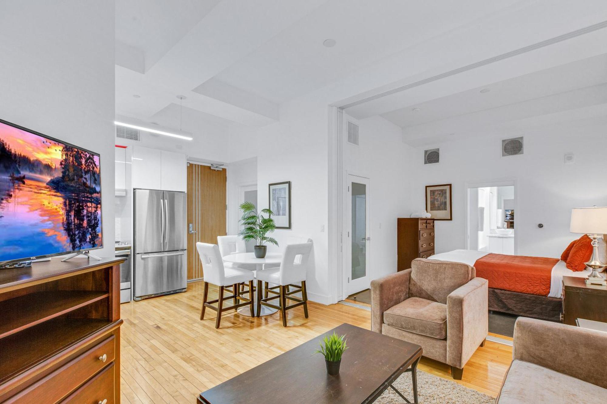 One Lux Hwh Downtown Angeles Appart hôtel *